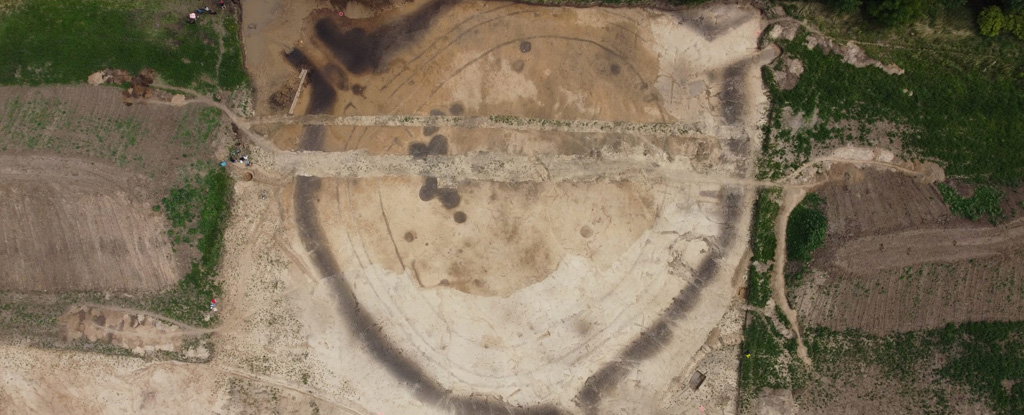 Strukturę starszą niż Stonehenge i piramidy znaleziono na przedmieściach Pragi. Do czego służył tzw. rondel? (Fot. Czeska Akademia Nauk, Instytut Archeologii)