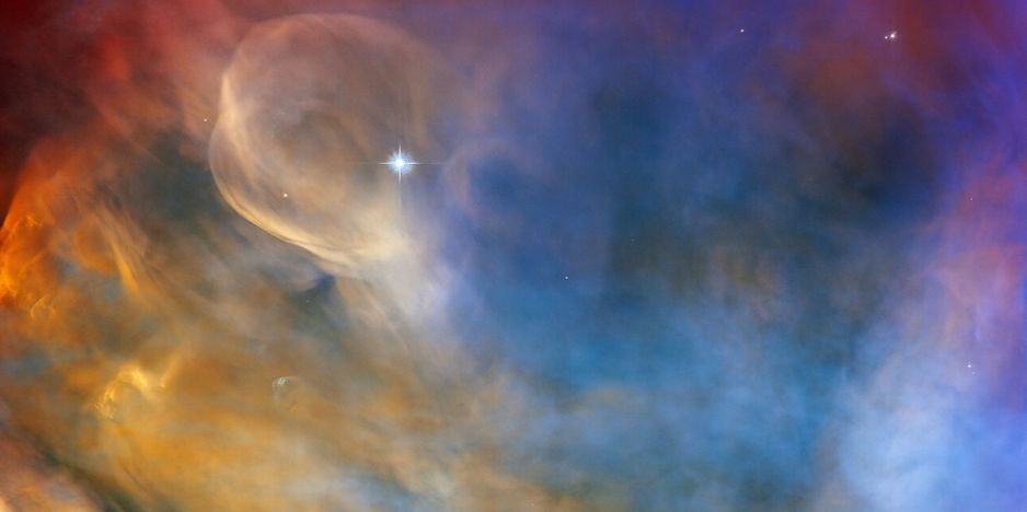 Teleskop Hubble’a wykonał niezwykłe surrealistyczne zdjęcia Wielkiej Mgławicy w Orionie. Wyglądają jak ze snu (fot. NASA, ESA, M. Robberto/STScI)