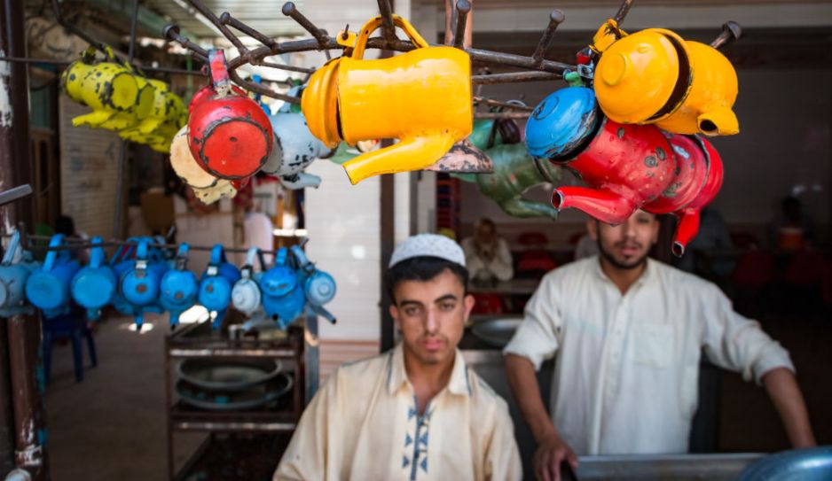 Pakistan nawołuje do ograniczenia w piciu herbaty. Czai to ulubiony napój Pakistańczyków, a jego import kosztuje miliony dolarów