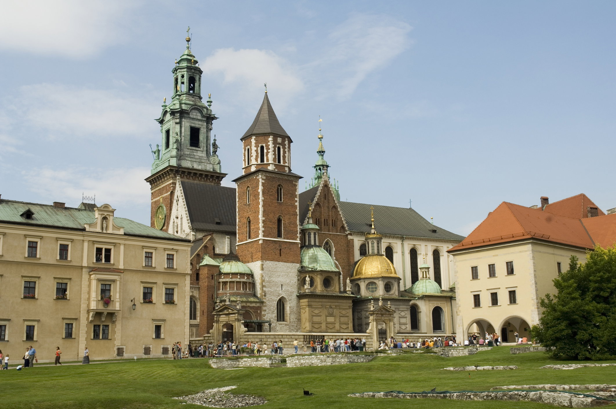 Zamek Królewski na Wawelu. Jak stary i jak polski jest dzisiejszy Wawel? (fot. Getty Images)