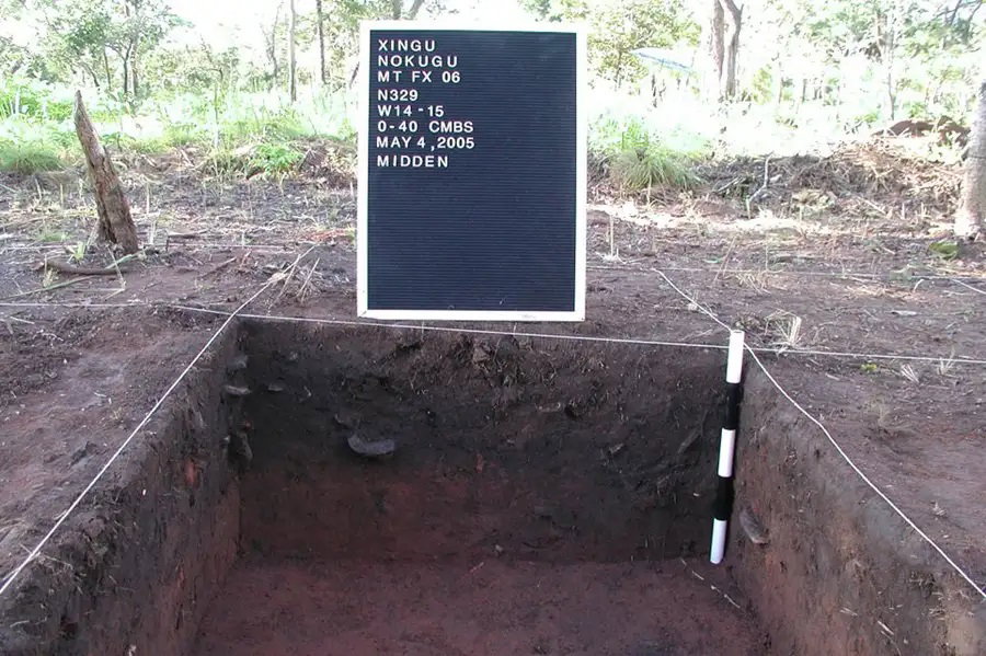 Niezwykła „czarna ziemia” z Amazonii ma prawie 3 tys. lat. Wiemy już, jak powstała (fot. Associação Indigena Kuikuro do Alto Xingu (AIKAX))