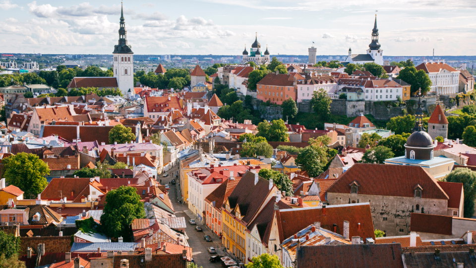 Planujesz urlop? Te miasta w Europie są obecnie najbardziej zatłoczone
