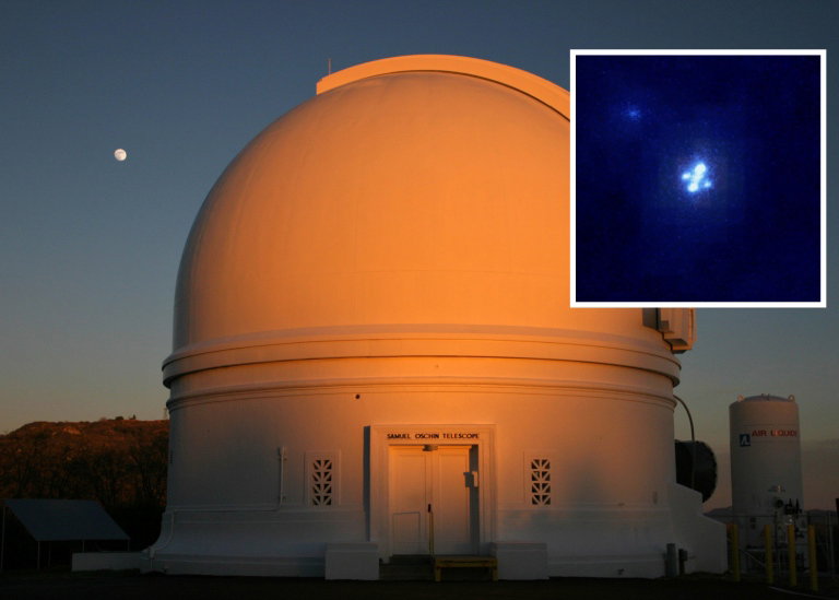 Naukowcy zaobserwowali rzadki fenomen – krzyż Einsteina. Czyli wzmocniony i powielony obraz odległej supernowej (fot. Observatory: Caltech/Palomar, Zoom-in: Joel Johansson)