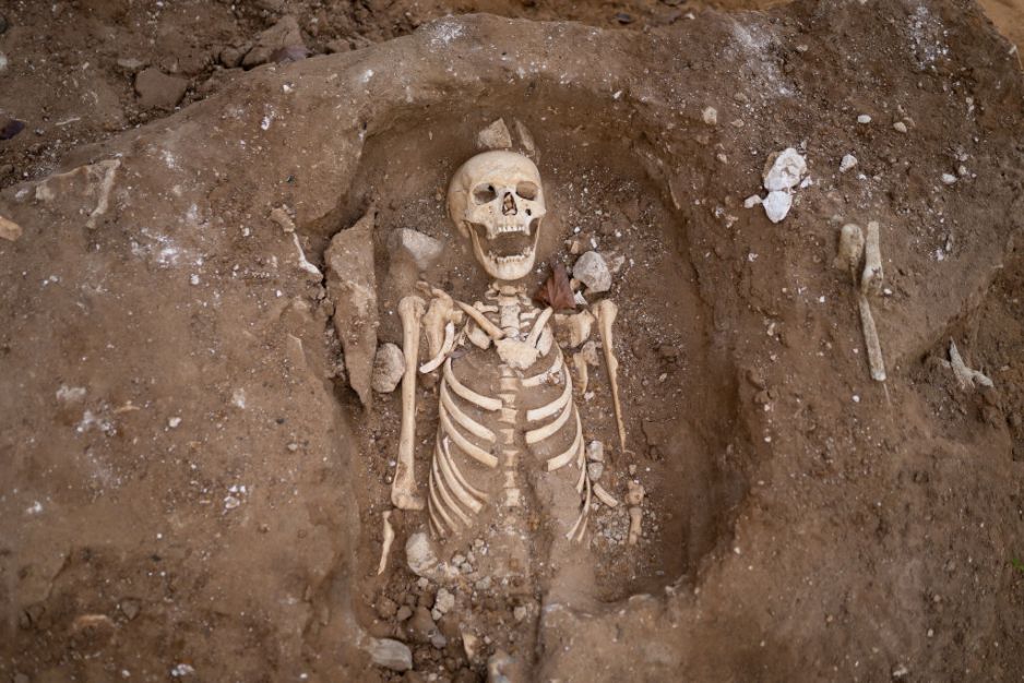 Stanowisko archeologiczne - czym jest i jak je znaleźć? (fot. Aaron Chown/PA Images via Getty Images)