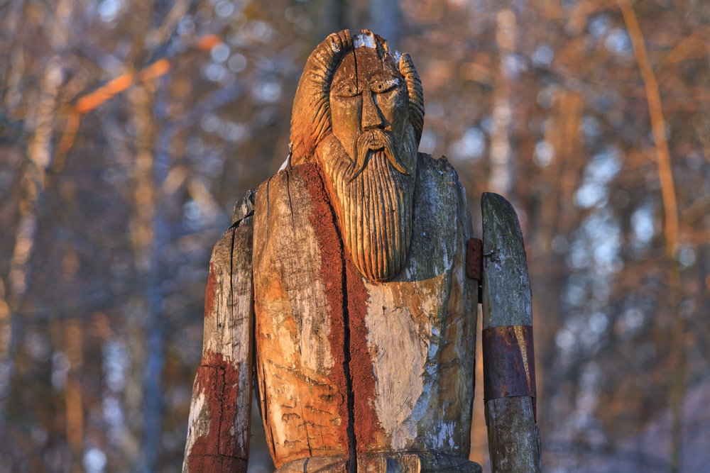 Mitologia nordycka – charakterystyka, bogowie, światy i najważniejsze mity (fot. Shutterstock)