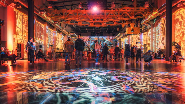 Łódź rozbłysła milionami barwnych świateł. Tak wyglądał tegoroczny Light.Move.Festival