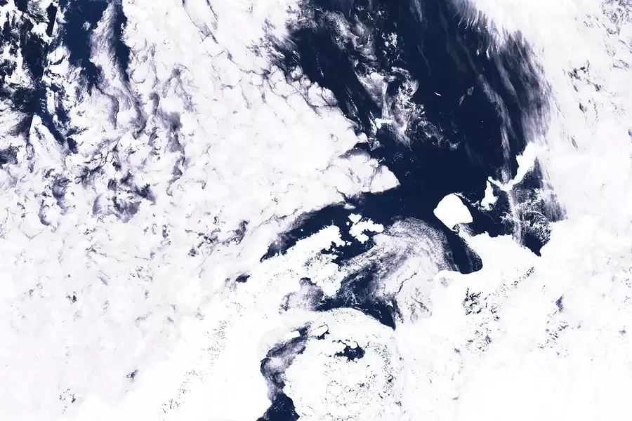 Góra Lodowa A23a w listopadzie 2023 r. (UE/copernicus Sentinel-3 via Reuters)