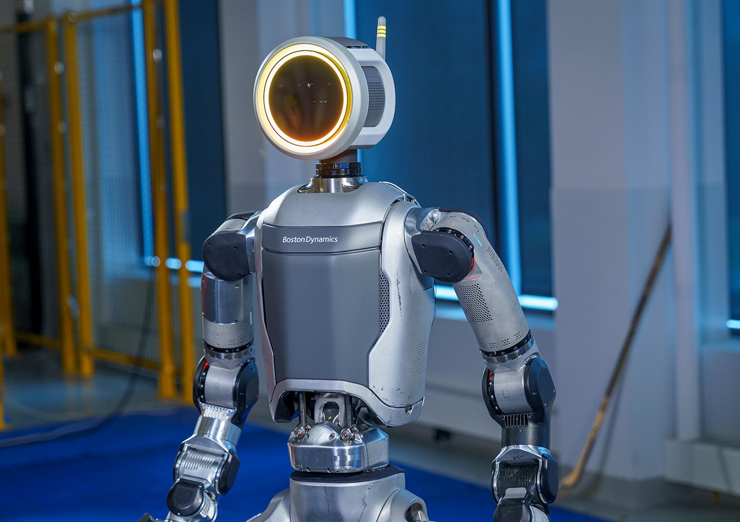 Nowy robot Boston Dynamics przekroczył kolejną barierę. Elektryczny Atlas jest nieludzko sprawny (fot. Boston Dynamics)