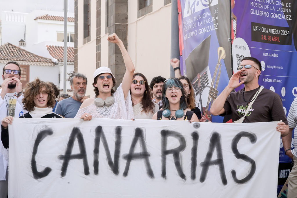 protesty na Kanarach