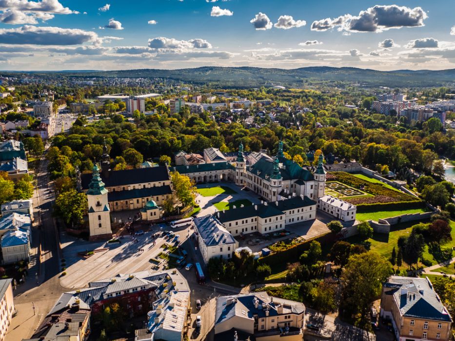Jakie atrakcje oferują Kielce? Oto, co warto zobaczyć w stolicy Świętokrzyskiego (fot. Shutterstock)