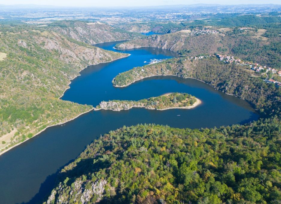 Najdłuższa rzeka Francji jest krótsza od Wisły, ale stanowi jedną z największych atrakcji w kraju (fot. Shutterstock)