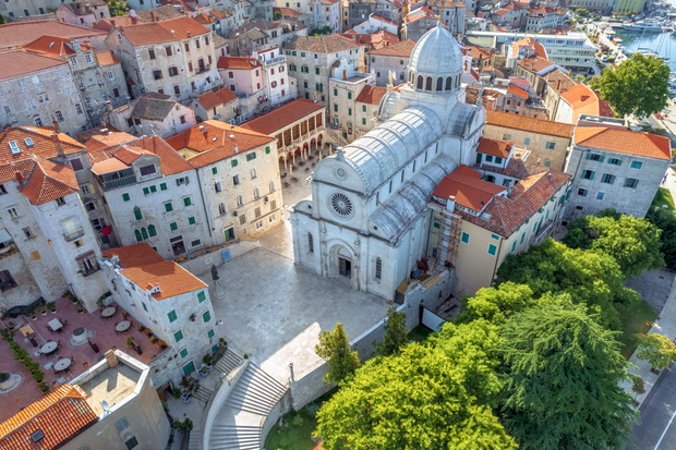 Szybenik