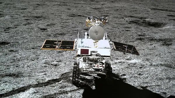 Chiński łazik Yutu-2 spędził po niewidocznej stronie Księżyca ponad pięć lat. I nadal działa!