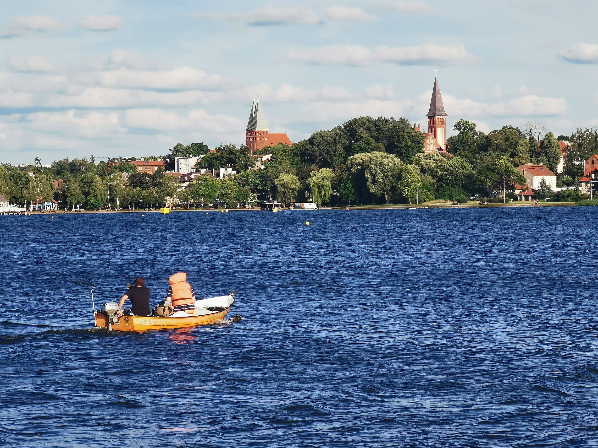 Mazury Zachodnie to kraina jezior i spokoju. Gdzie leżą, z czego słyną i jaką mają historię?