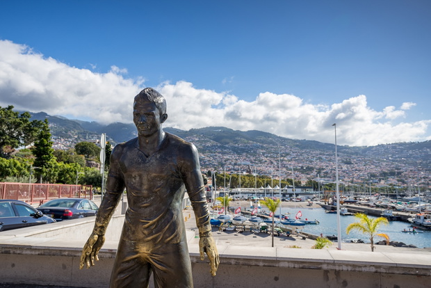 Pomnik Cristiano Ronaldo w Funchal