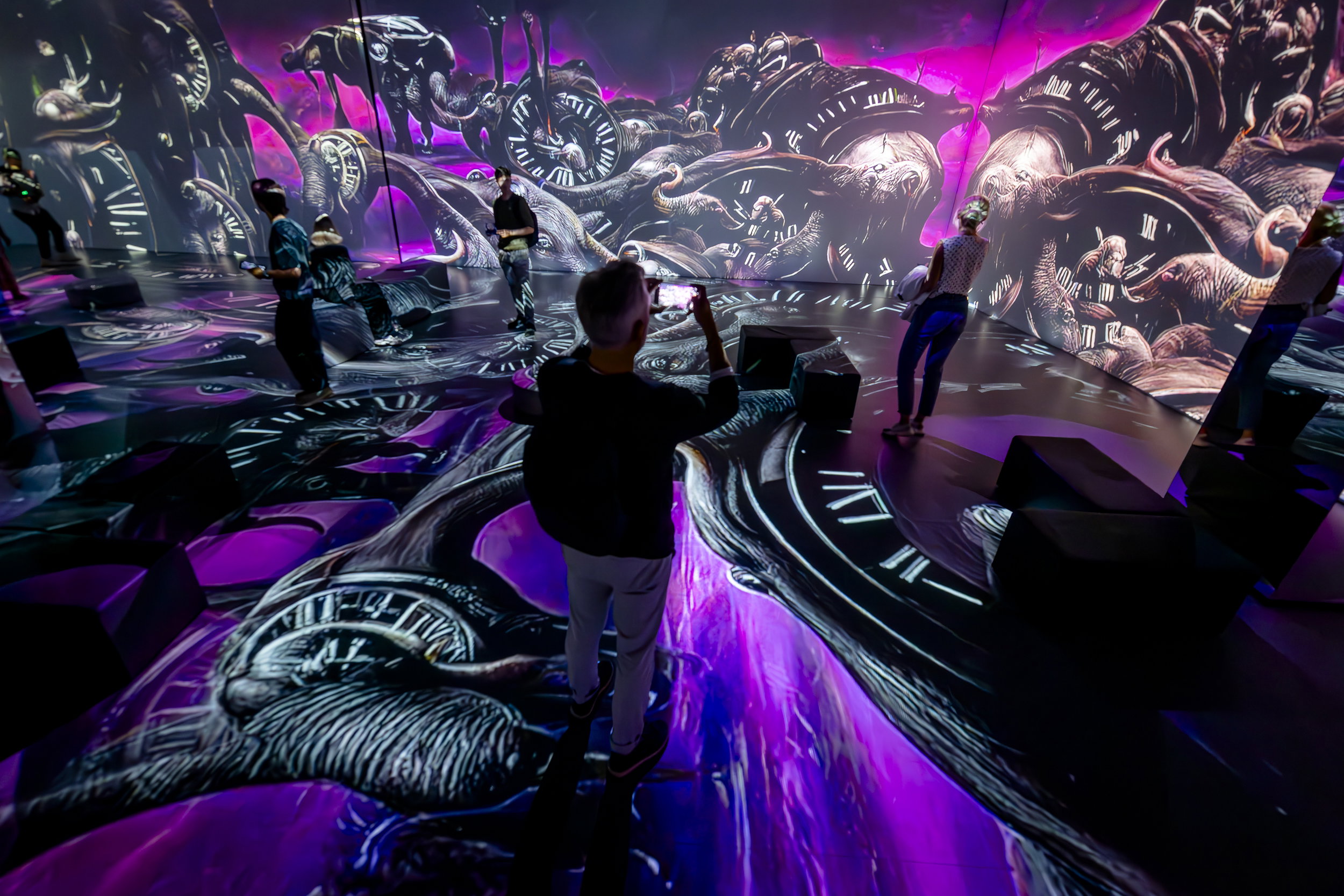 Dali Cybernetics – immersyjna podróż w głąb genialnego umysłu Salvadora Dalí