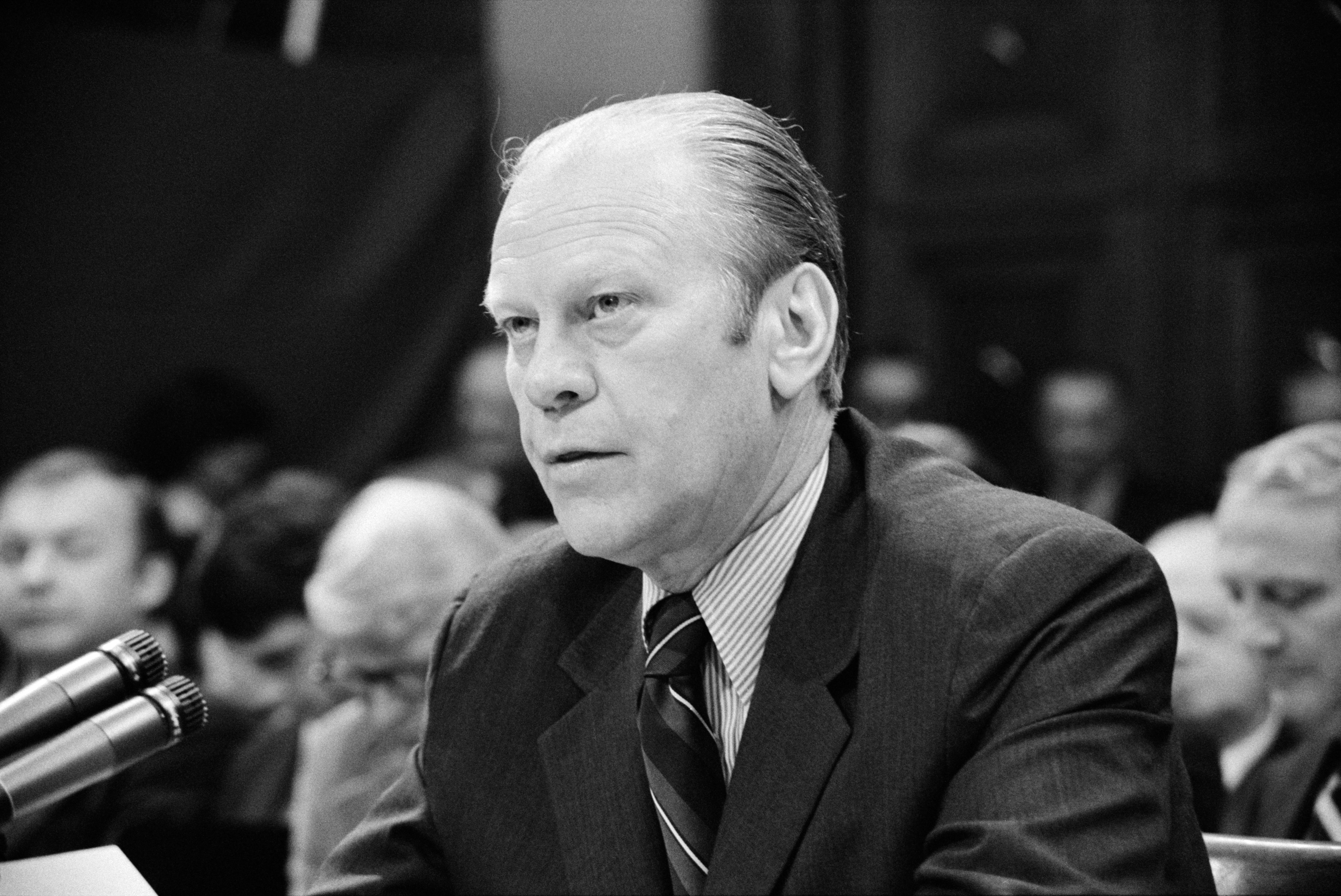 Prezydent Gerald Ford był sportowcem i prawnikiem. Dosięgły go konsekwencje afery Watergate