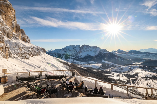 (c)Jens Vögele-Westsiders_2023_02_Carezza Hüttenguide-57