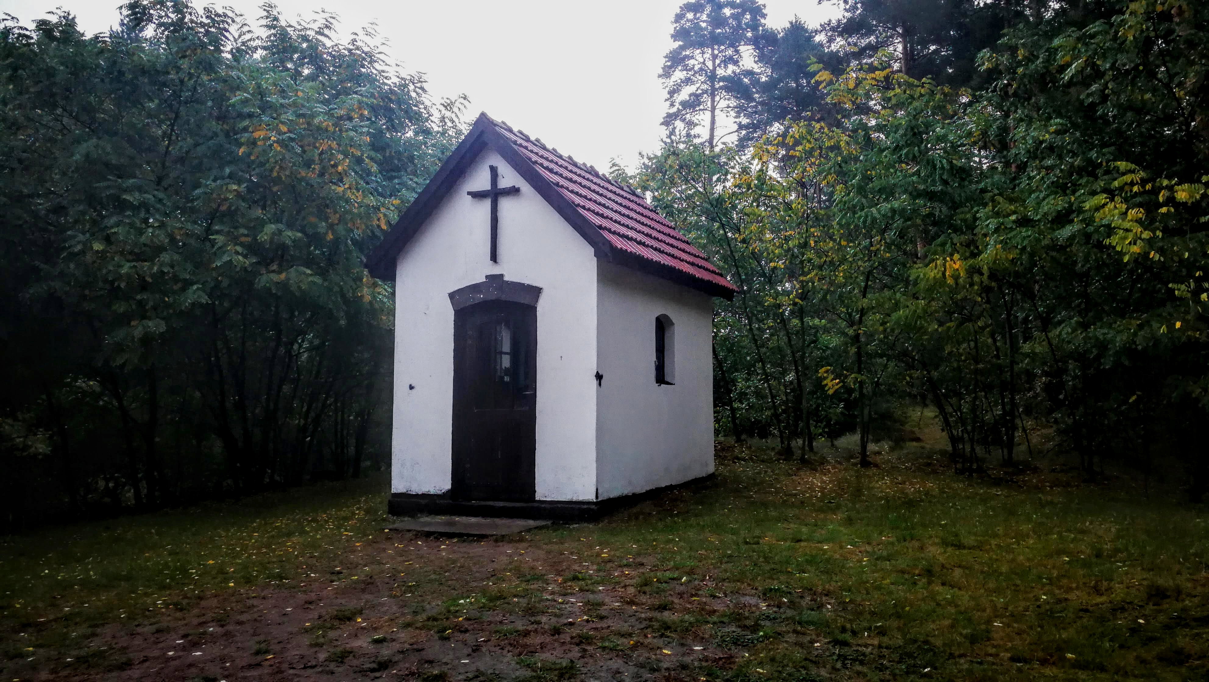 Kapliczka w Bromierzyku