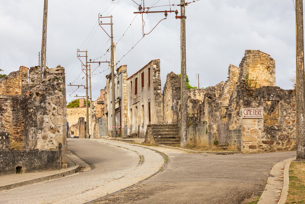 Oradour sur Glane było sceną okrutnych wydarzeń. Zginęło tam ponad 600 osób