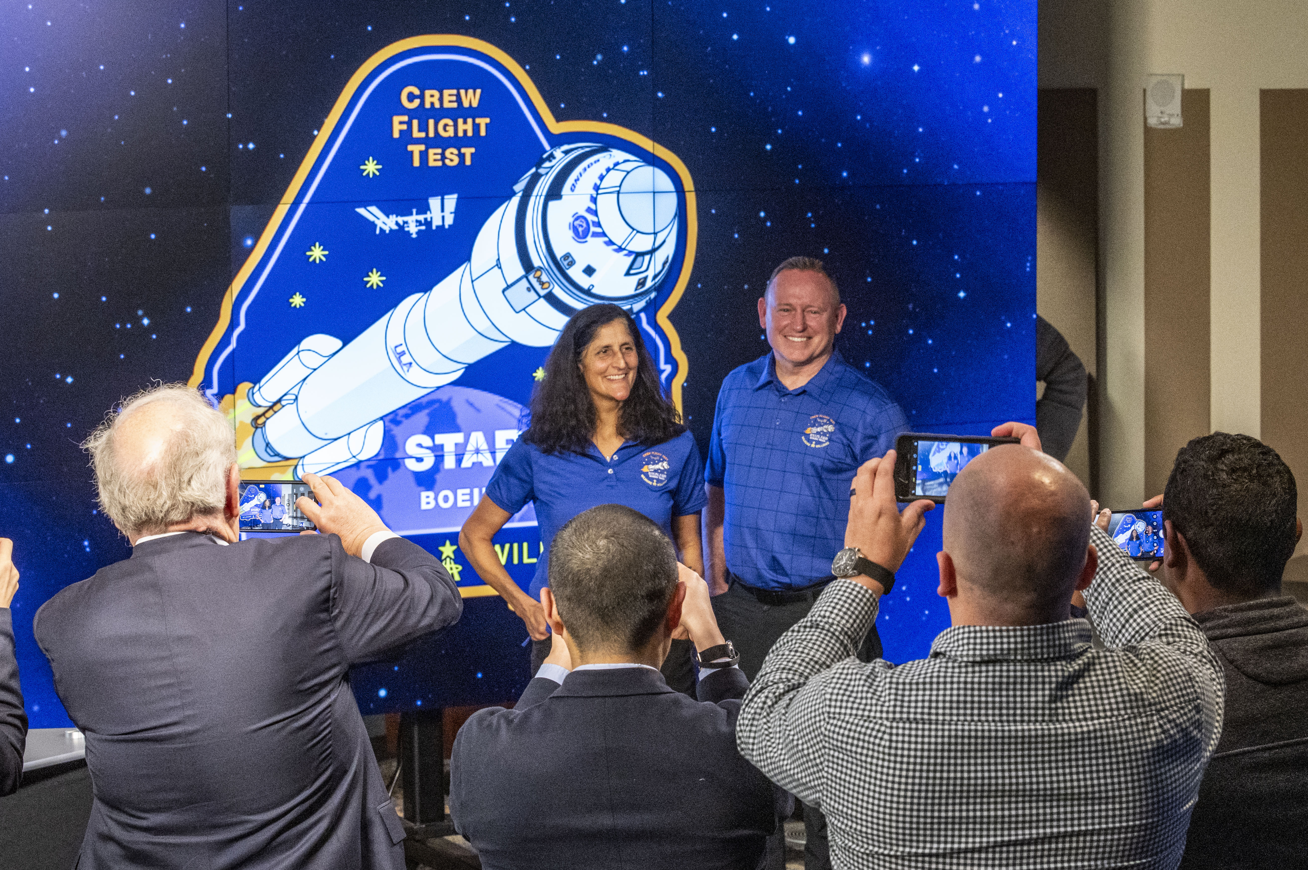 Butch Wilmore i Sunita Williams, astronauci pechowego Starlinera