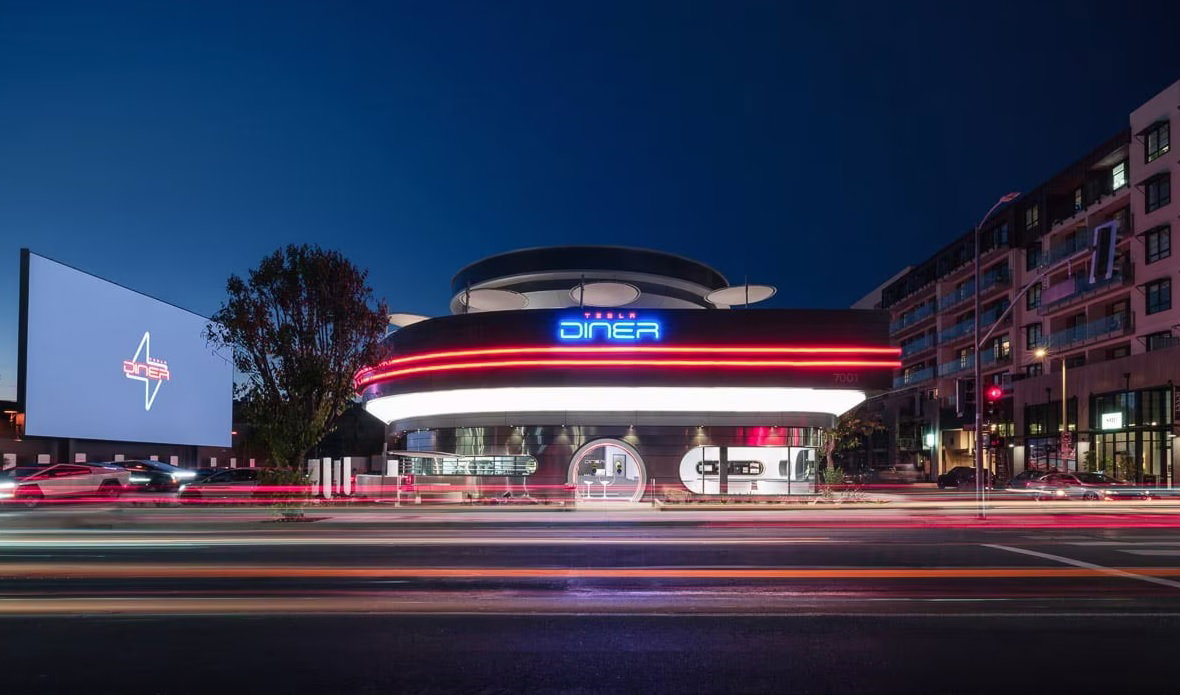 Tesla Diner w Los Angeles
