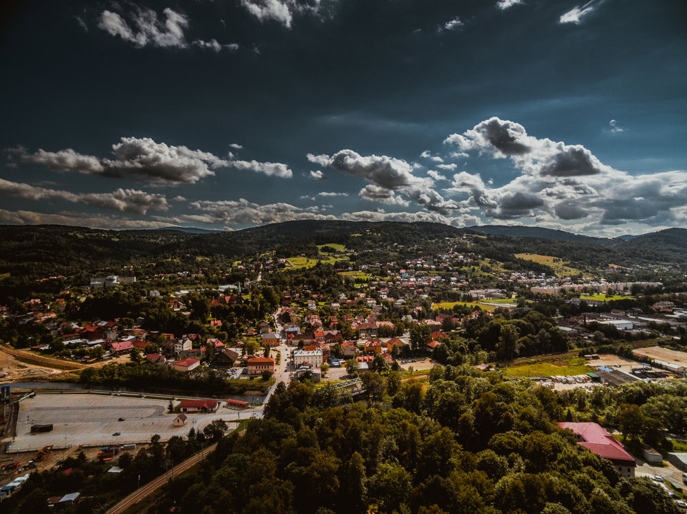 Co łączy Suchą Beskidzką z… Hollywood?