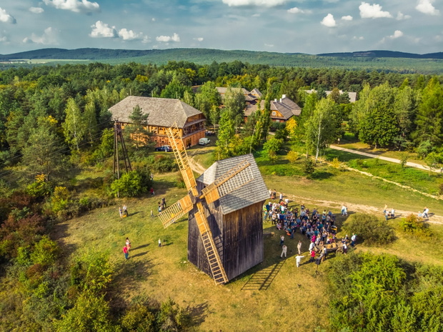Tokarnia Kielce Wiatraki
