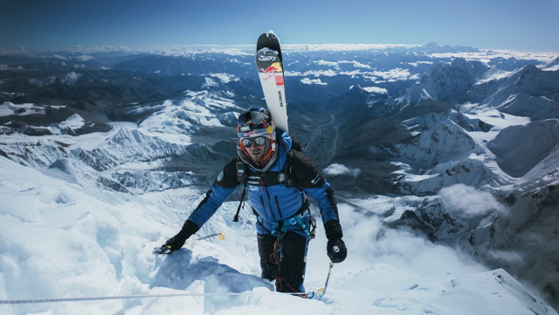 Andrzej Bargiel w drodze na szczyt Mount Everest fot. Pasang Rinzee Sherpa_Red Bull Content Pool