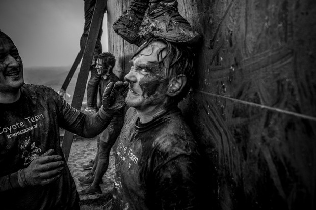 Kategoria Fotoreportaż. 1 miejsce: TOMASZ JODŁOWSKI, ŚCIEŻKA ZDROWIA