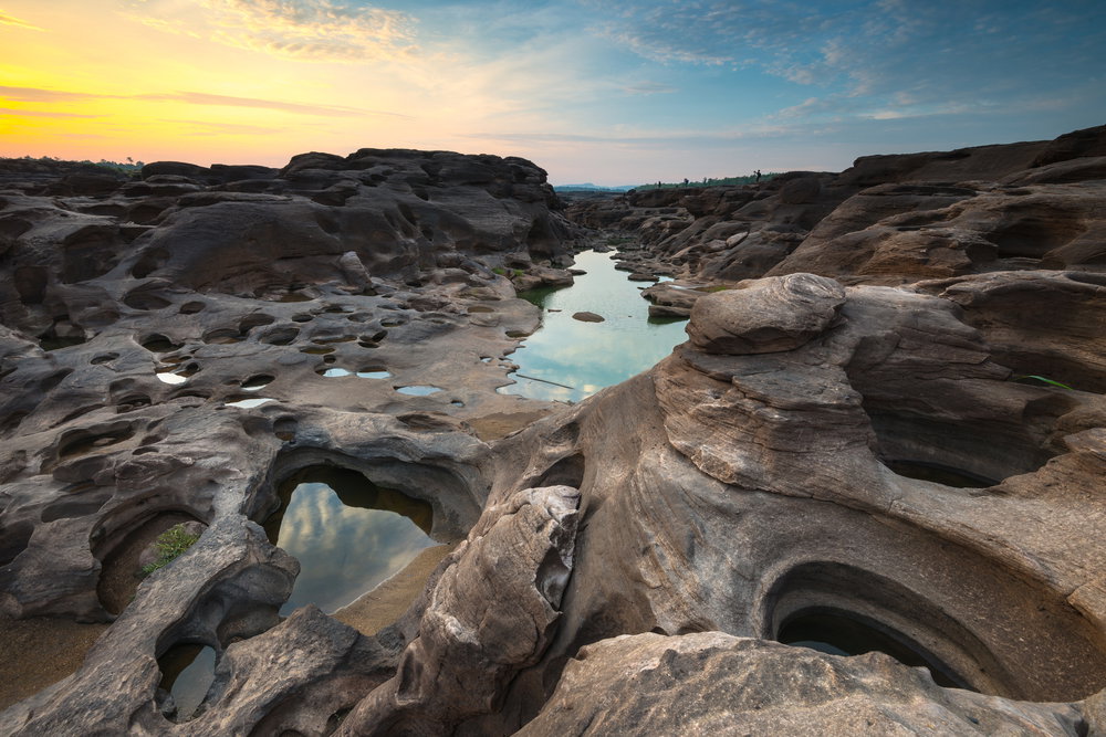 shutterstock_275400845__1_