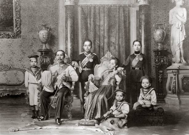 incest-family-660