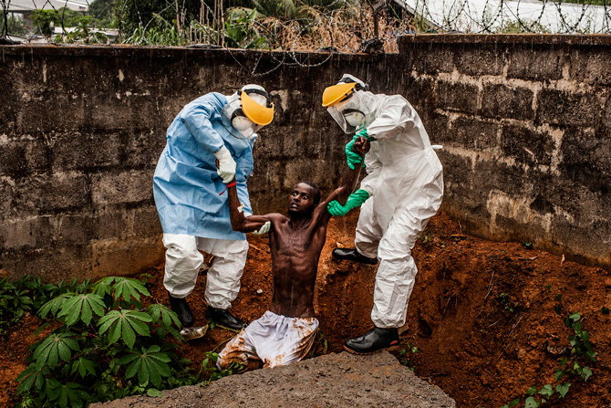 11N-delirious-from-ebola-670