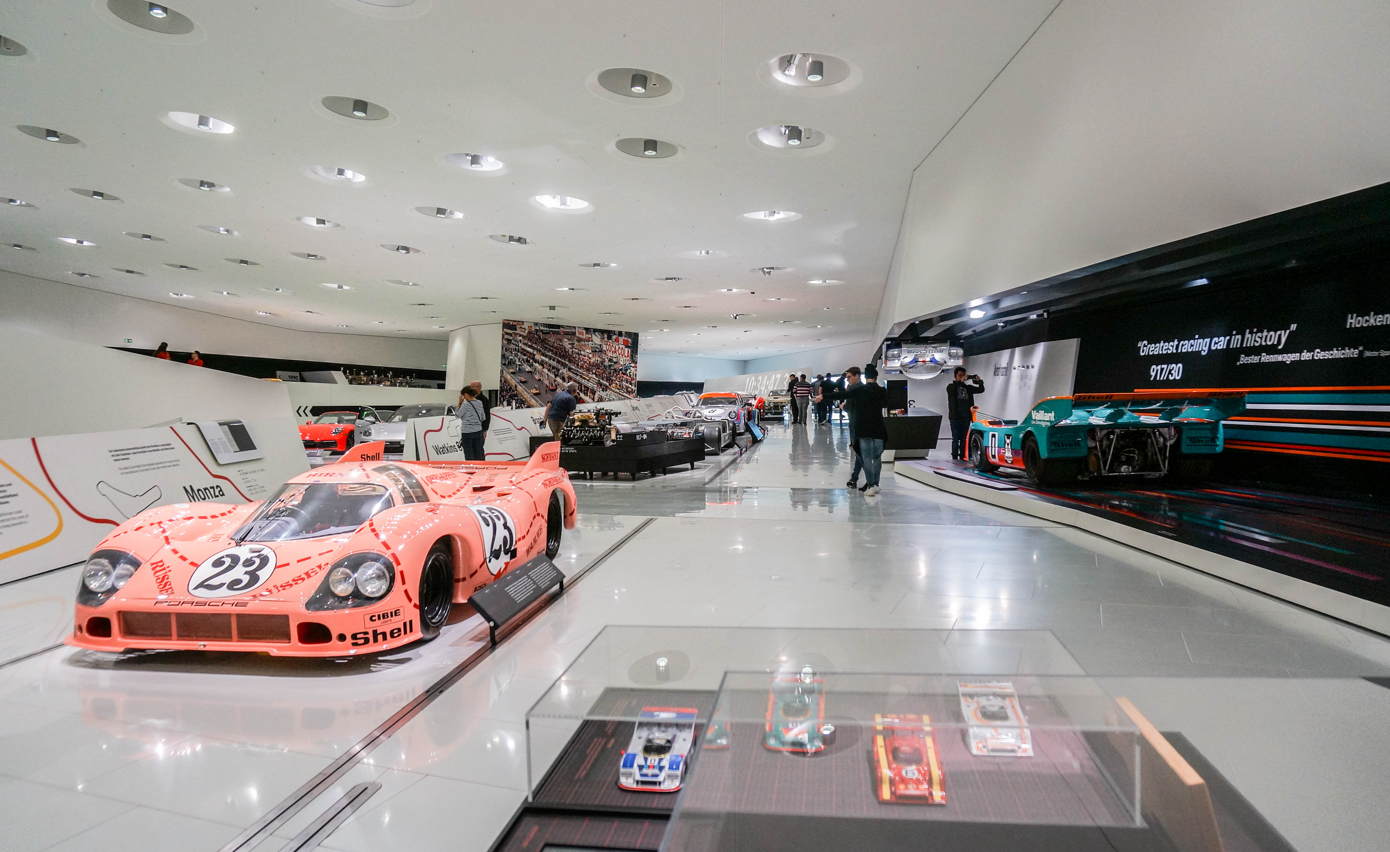 Muzeum Porsche, Stuttart, Niemcy