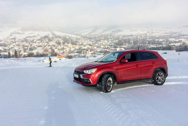 Mitsubishi ASX. Wjechaliśmy nim na stok!