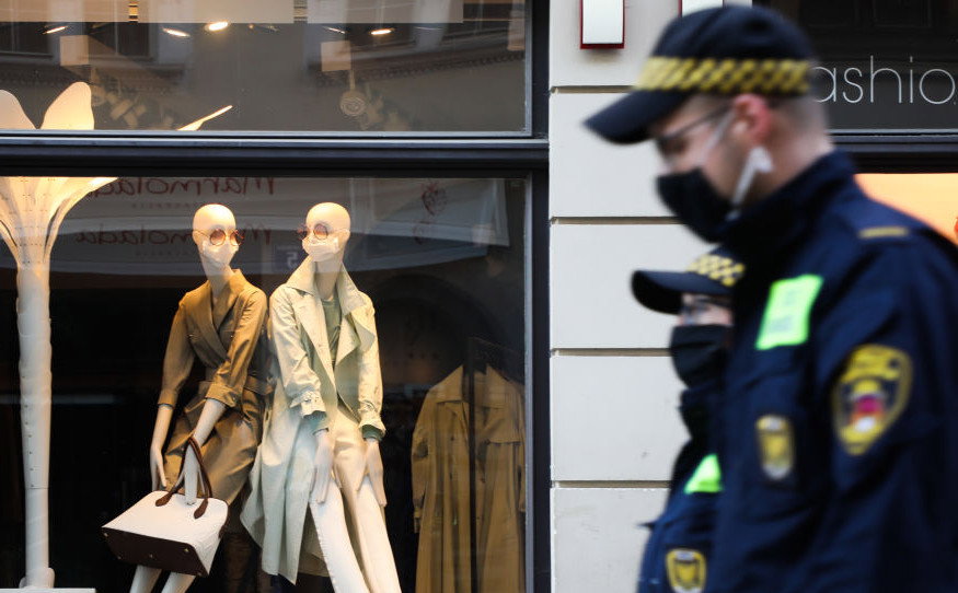 Aplikacja ma pomóc w walce z koronawirusem (fot. Getty Images)