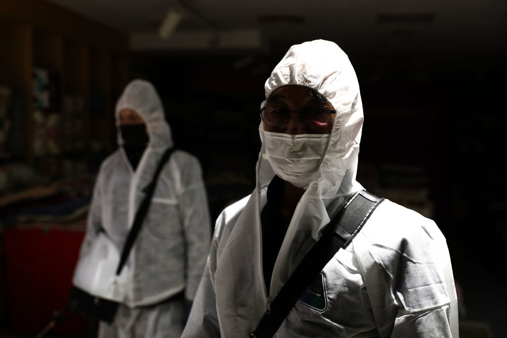 Pandemia koronawirusa może zostać wkrótce ogłoszona? (Photo by Chung Sung-Jun/Getty Images)