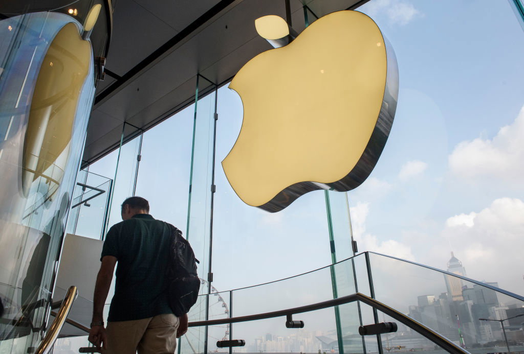 500 mln dolarów za spowalnianie iPhone’ów. Apple zapłaci dobrowolnie (fot. Getty Images)