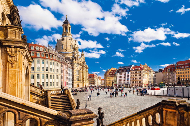 Neumarkt to centralny plac Starego Miasta