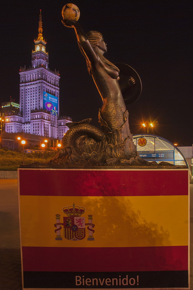 Warszawa nocą