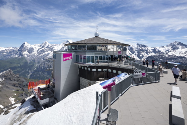 Szwajcarski Jungfrau: narty z „dziewicą”