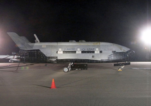 x37b-d40f7da