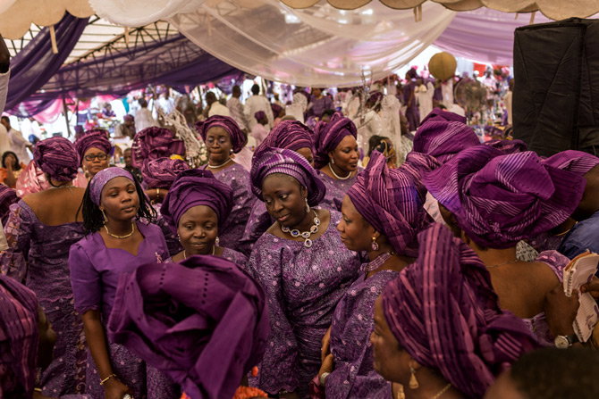 13a-purple-wedding-outfits-670