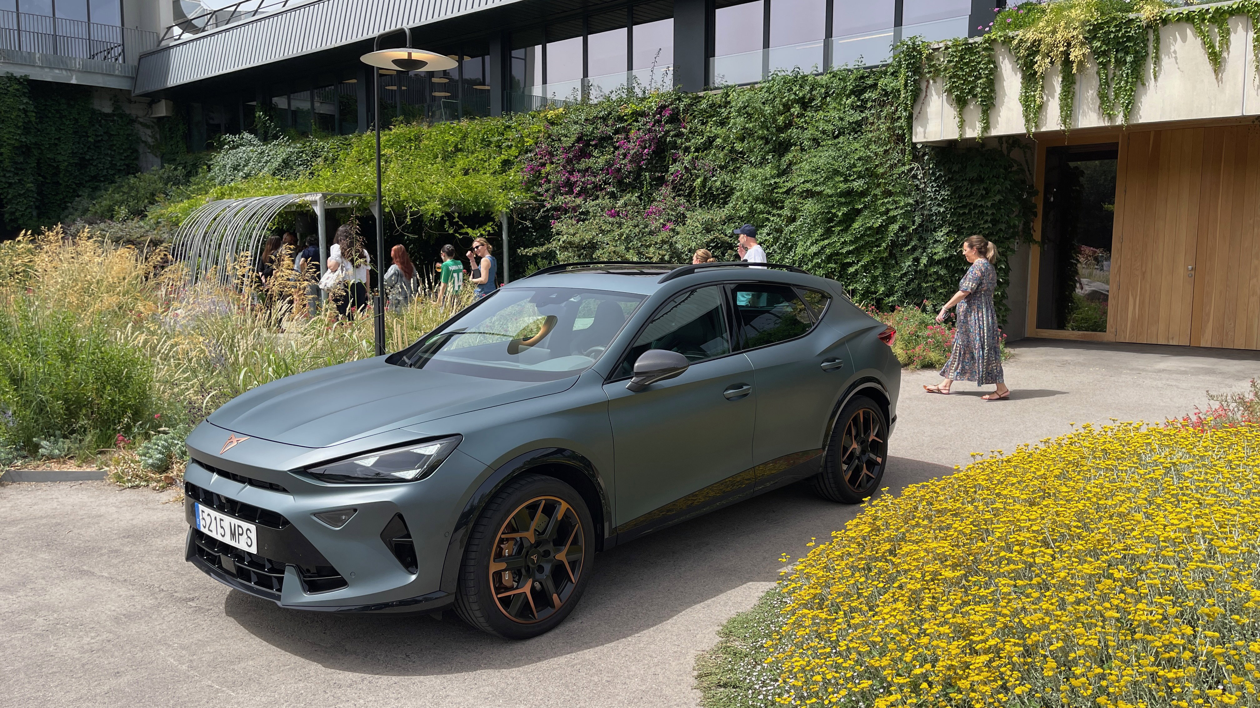 Hiszpański samochód na hiszpańskiej ziemi. Cupra Formentor z nowym wcieleniem