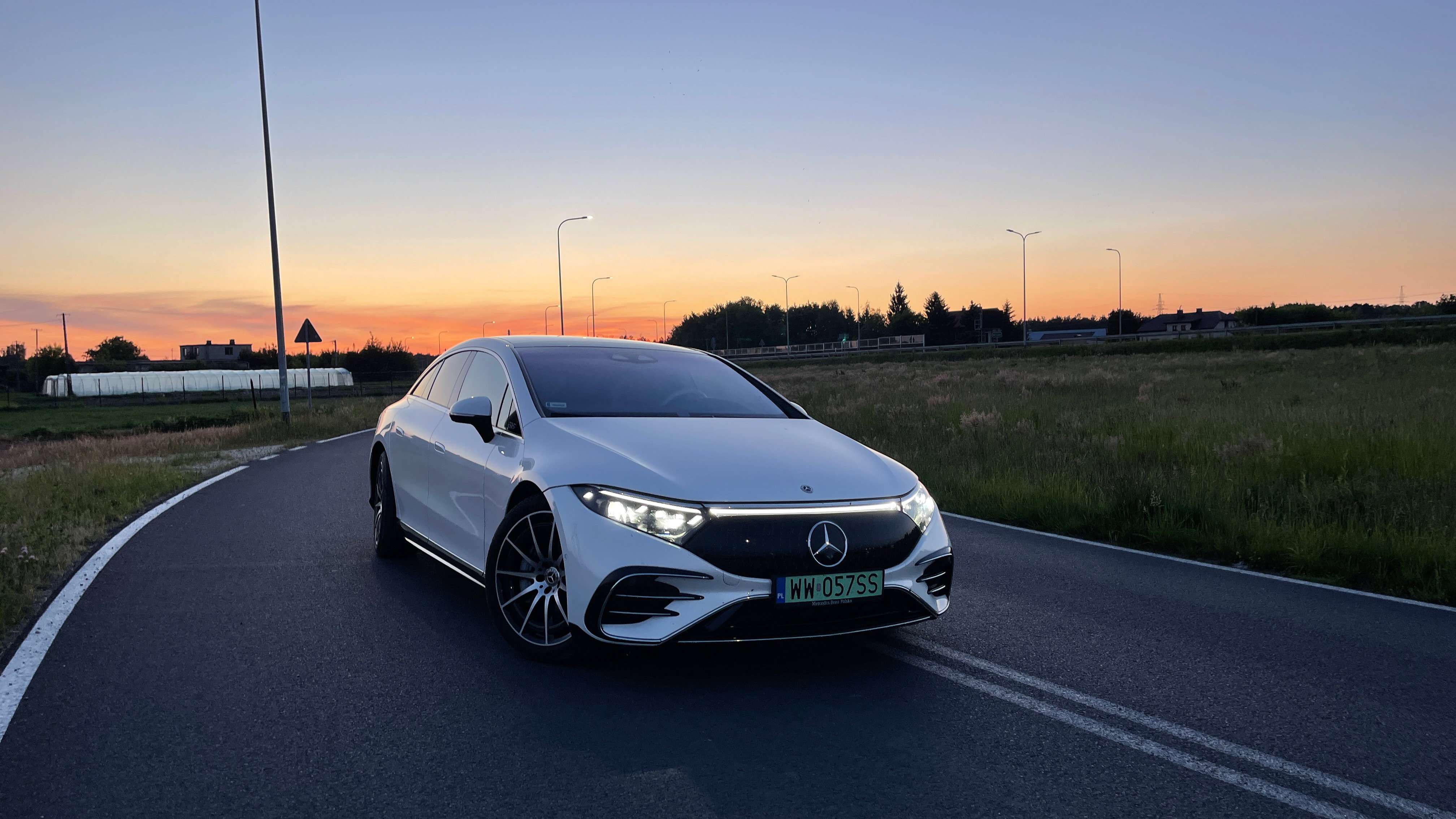Mercedes EQS