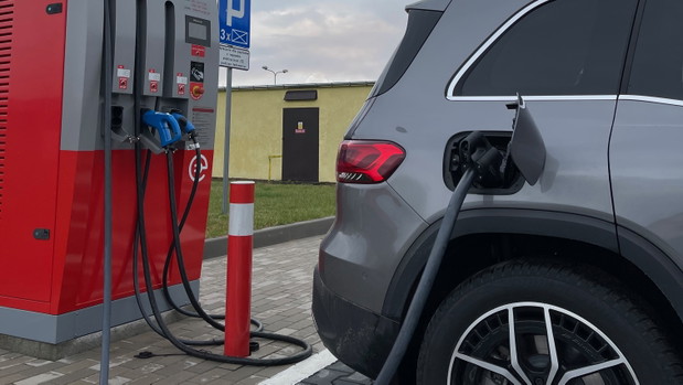 Mercedes EQB