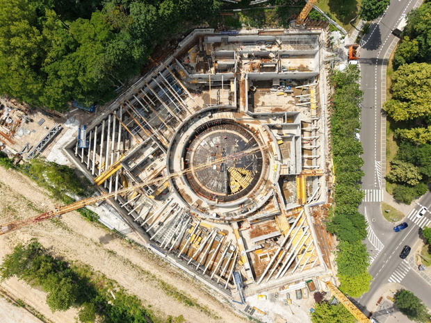 Centralną część muzeum stanowić będzie wielka kopuła
