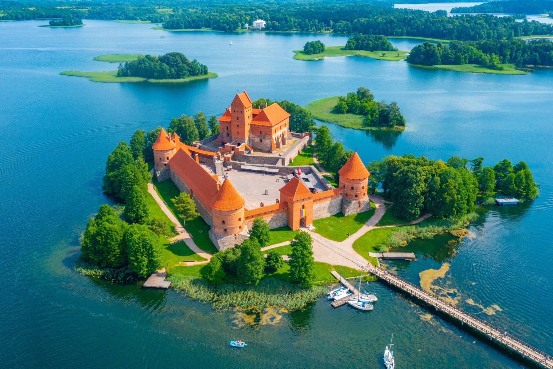 Zamek w Trokach był warownią obronną i wystawną rezydencją