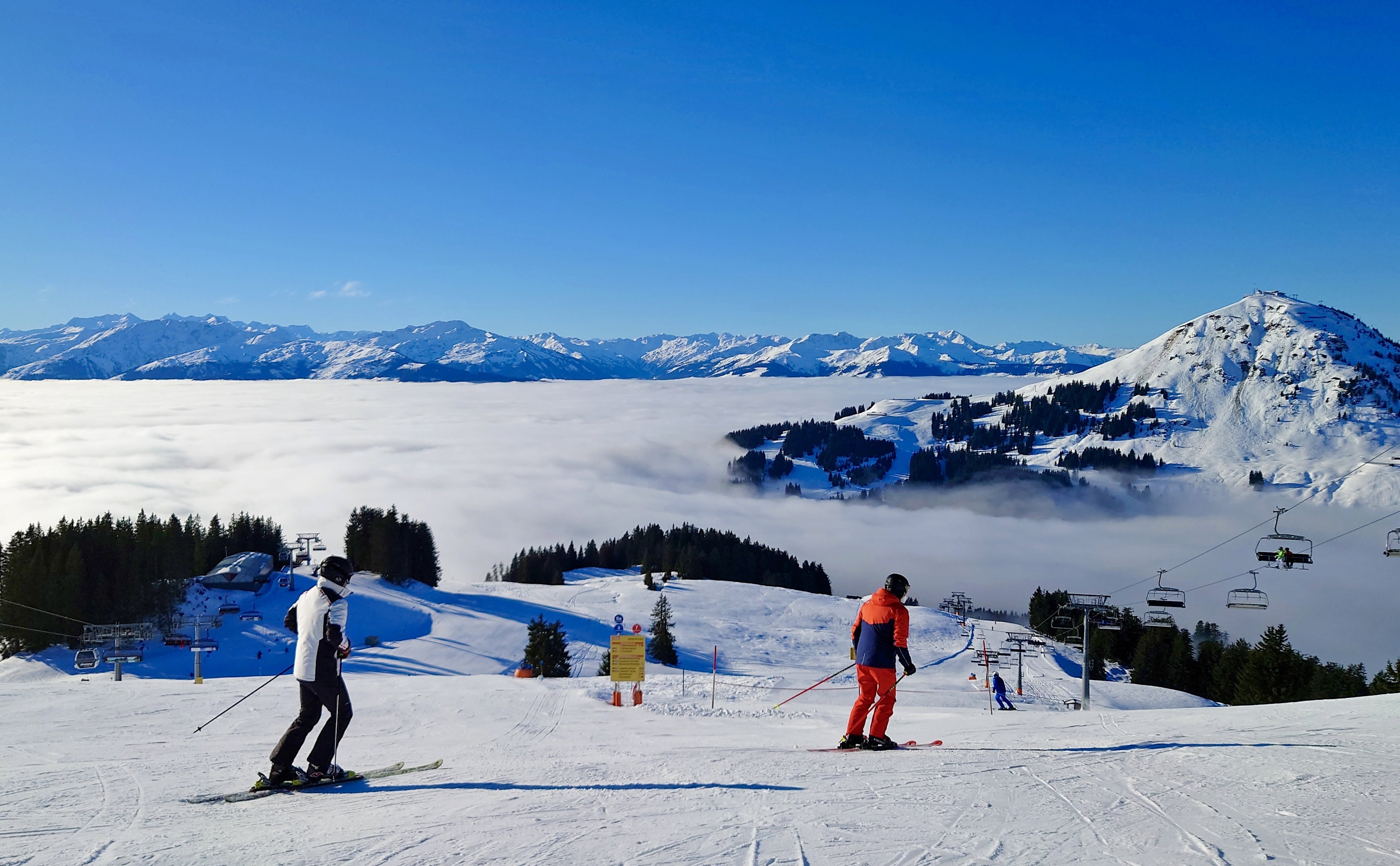 Gdzie są najlepsze warunki dla narciarzy i snowboardzistów?