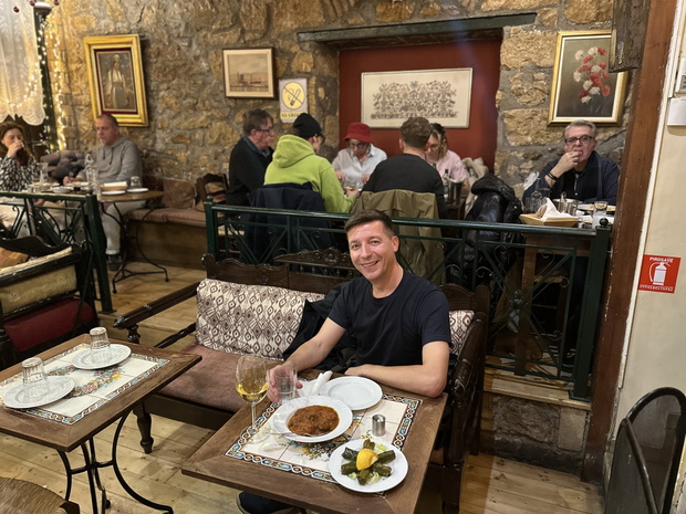Reastauracja To Kafeneio 1